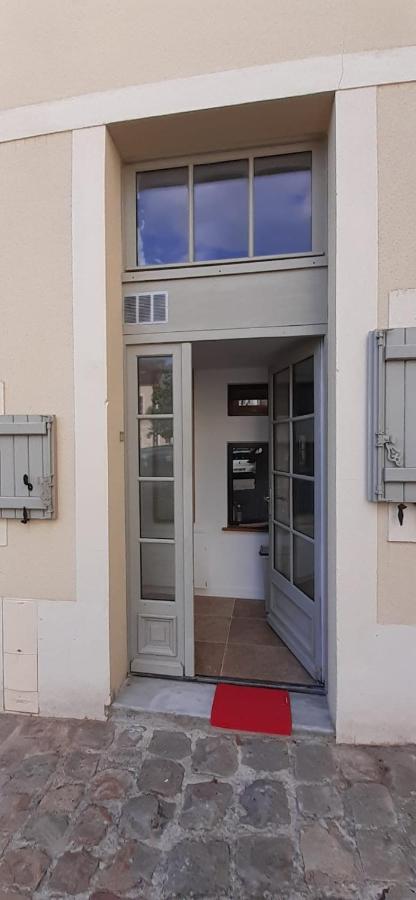 T3 Calme Et Cosy, Idealement Situe Pres Du Chateau Et De La Gare, Dans Un Cadre Paisible Rambouillet Exteriér fotografie
